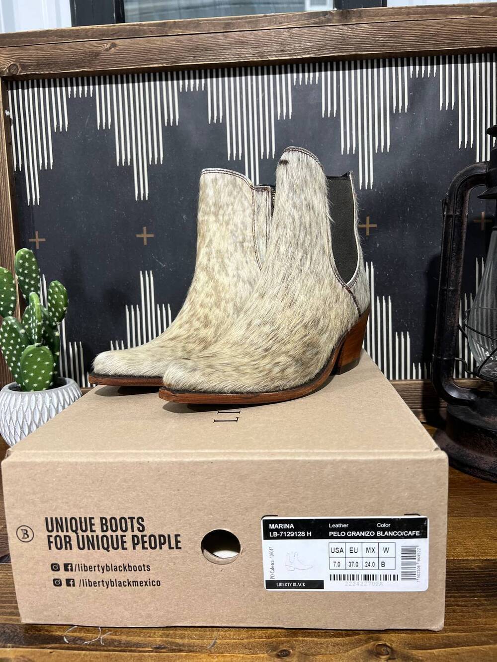 NEW LIBERTY BLACK women's granizo cafe booties in beige